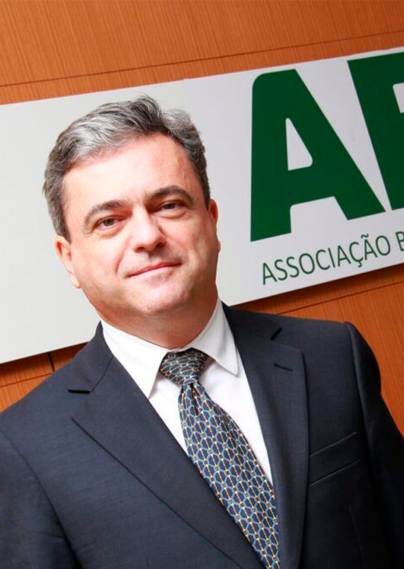 Ricardo Santin: Todo sobre la producción avícola brasileña