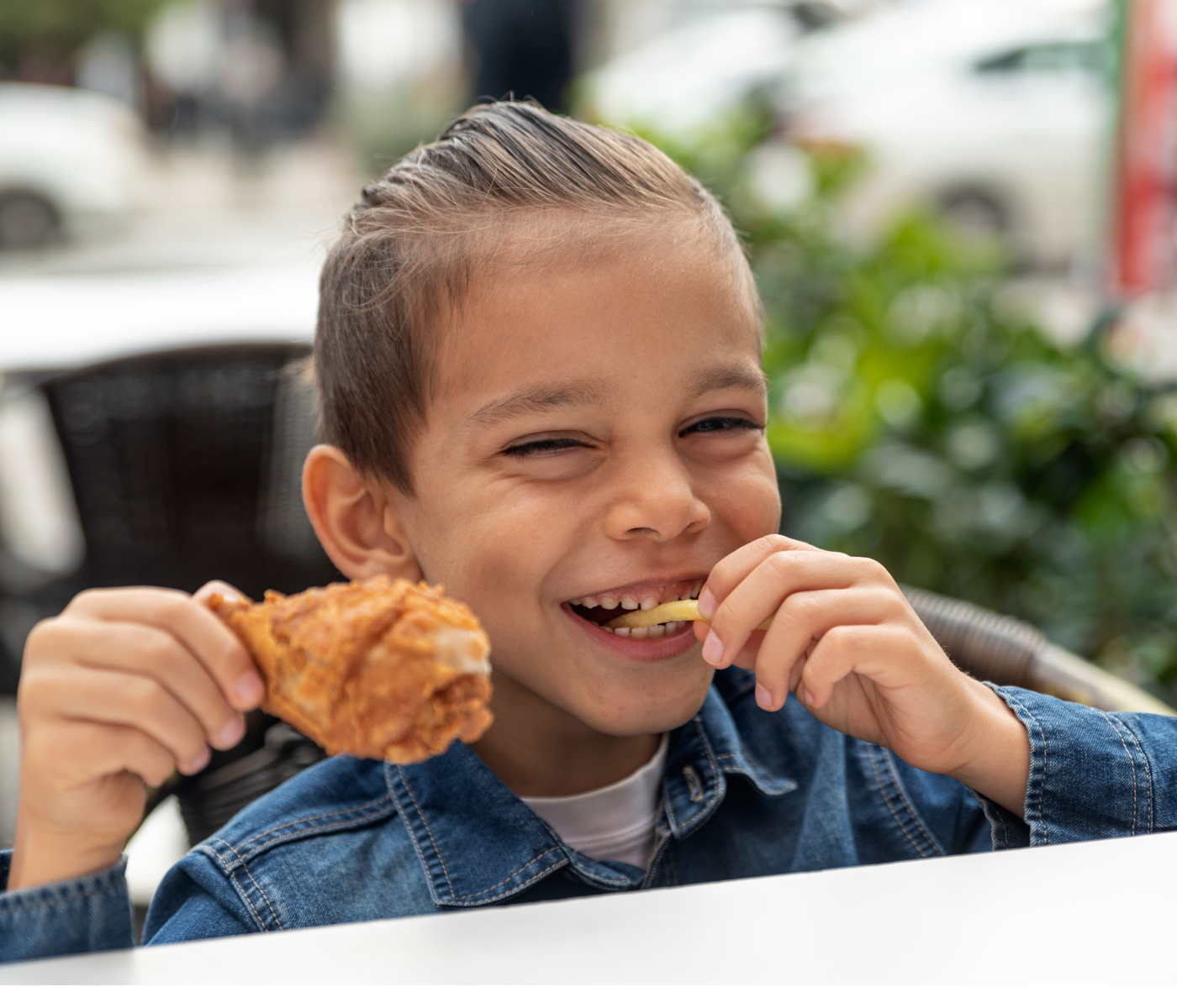“Día Latinoamericano del Pollo”: ¡FENAVI lo celebra junto a los niños colombianos!