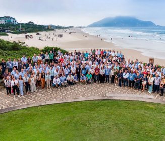 Cobb-Vantress brings together more than 150 poultry companies from the Americas in the first edition of the LatCan School