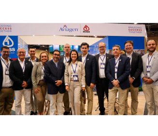 Aviagen Colombia Interactúa con Productores Locales en XXI Congreso FENAVI