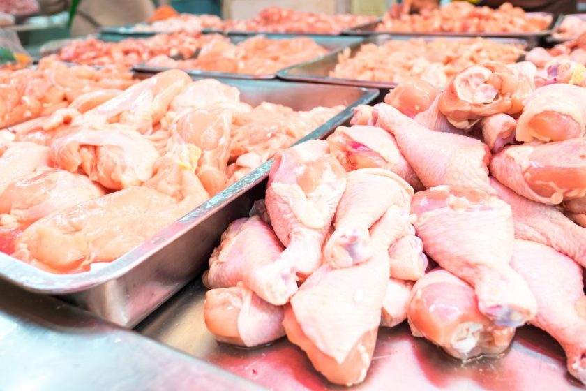 Chile garantiza estabilidad en el precio del pollo tras suspensión de importaciones desde Brasil