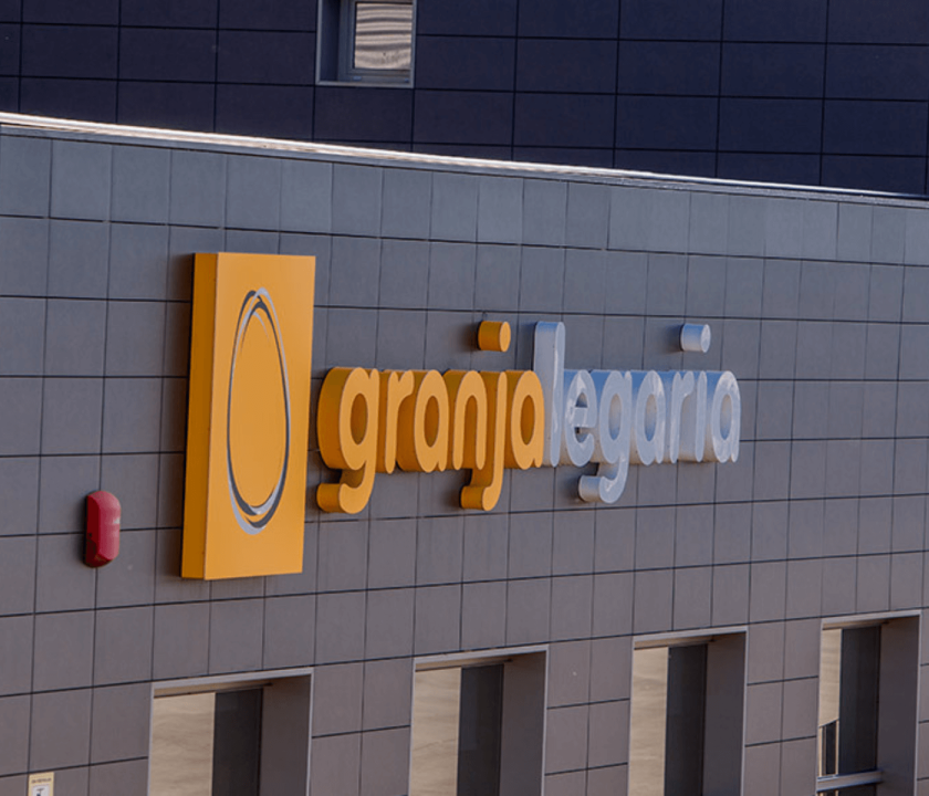 Hevo group adquiere granja Legaria para aumentar su producción