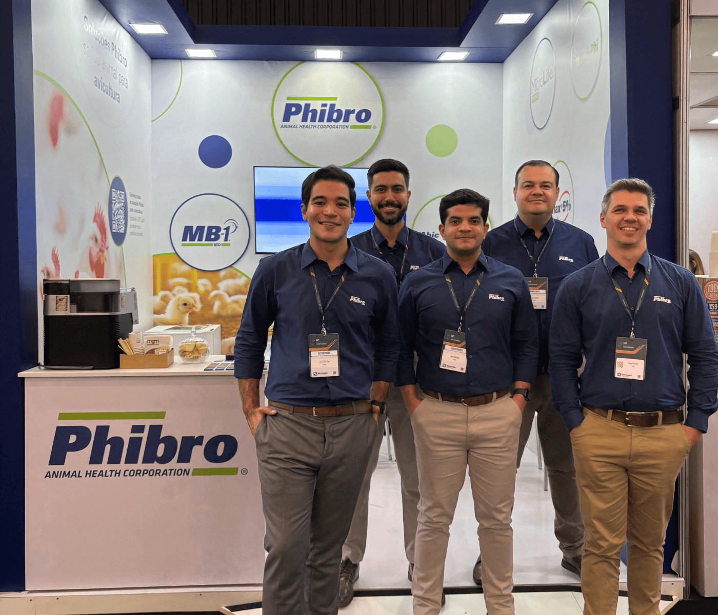 Phibro participa da Unifrango 2025 e reforça compromisso com inovação...