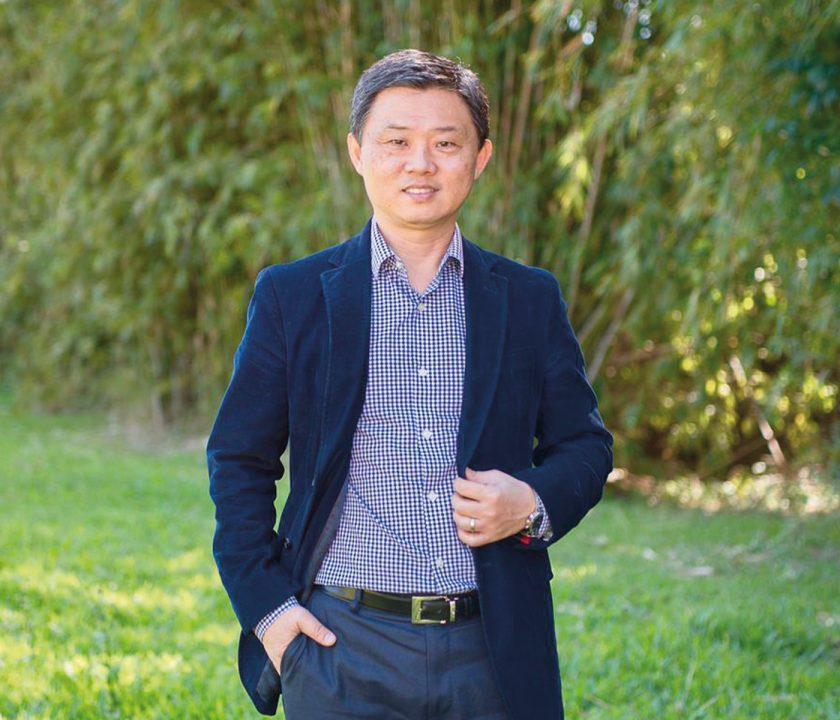 Raíces en la tierra, visión en el futuro: La revolución sostenible de Nutrihuevos - Entrevista con Gustavo Koo
