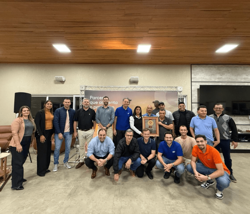 GTF conquista prêmio da Cobb-Vantress por melhor índice de eclosão do Paraná