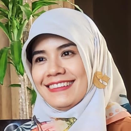 Dr Maria Ulfah