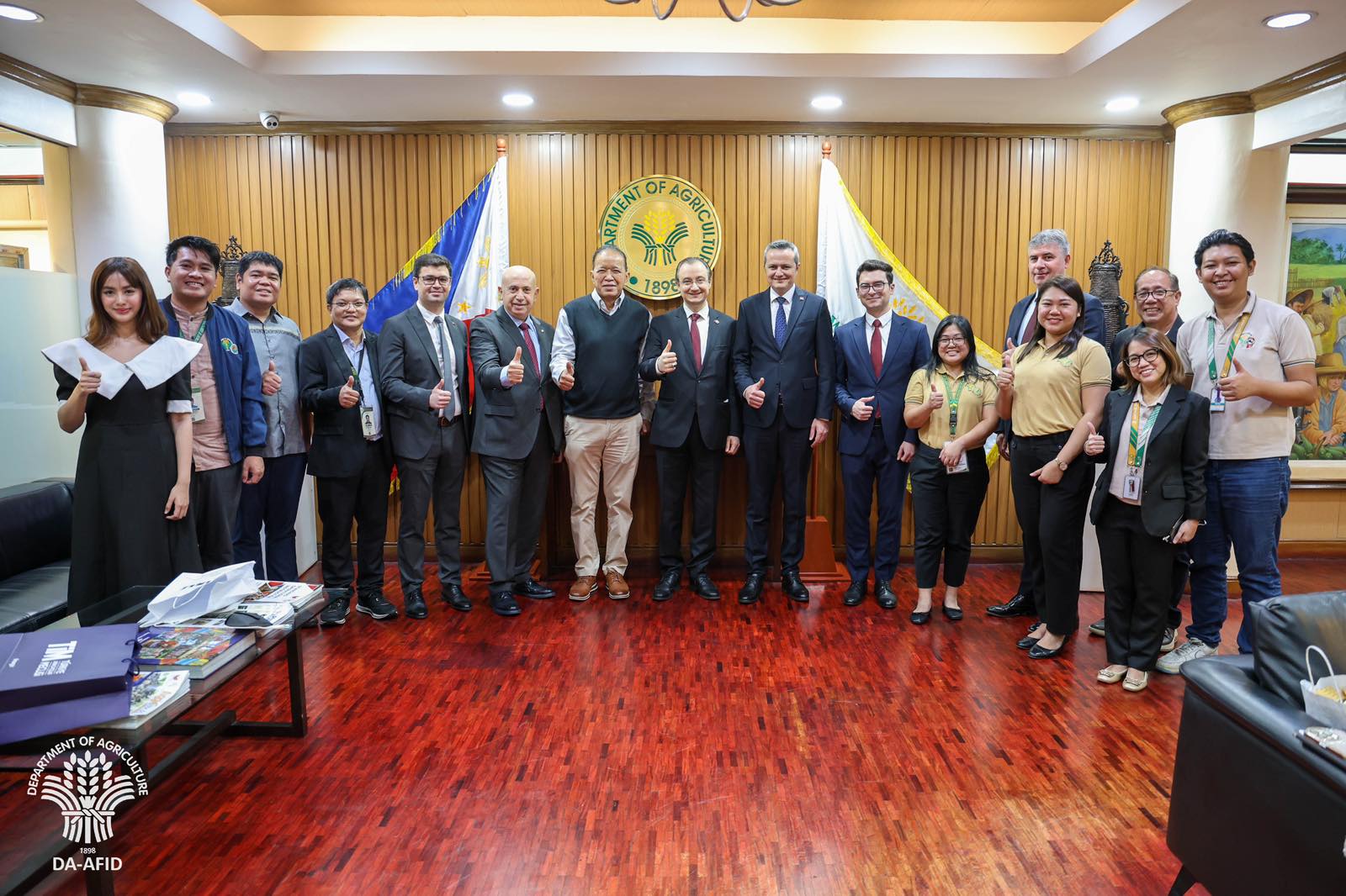 Philippines, Türkiye target growth in poultry, halal feed trade