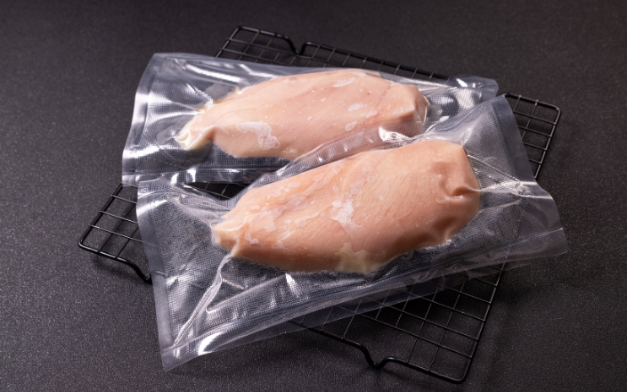 Vacuum Packaging Technology in Poultry Products