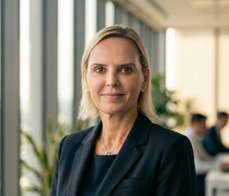 Lisiane Calza assume como Gerente Regional de Vendas da Phibro Saúde Animal no Paraná com foco em avicultura