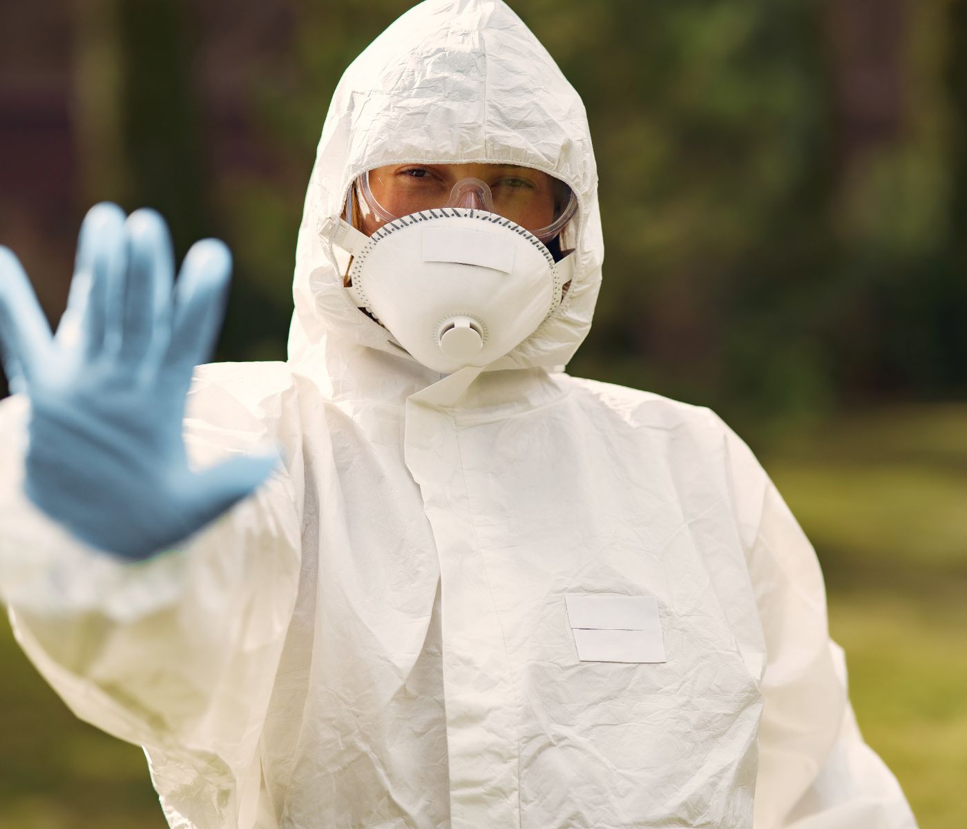 Bioseguridad en granjas de pollos de engorde: estrategias para prevenir la introducción y diseminación de enfermedades